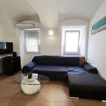 Sisters 3-4 Lublaň