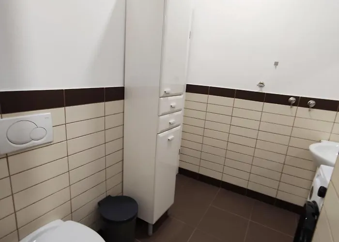 Sisters 3-4 شقة *