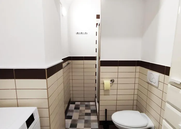 Sisters 3-4 شقة *